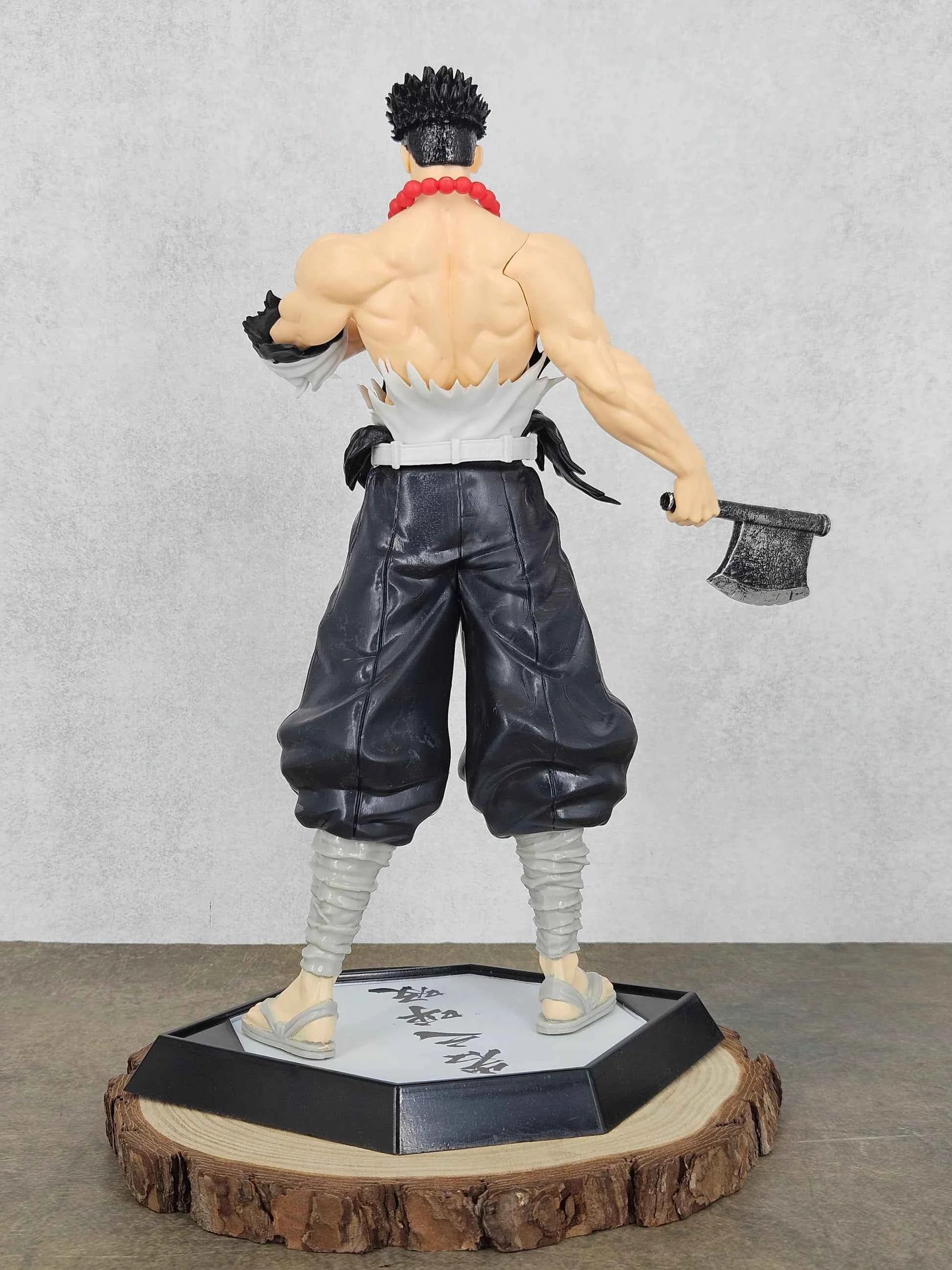Demon Slayer Gyomei 30 cm Figure