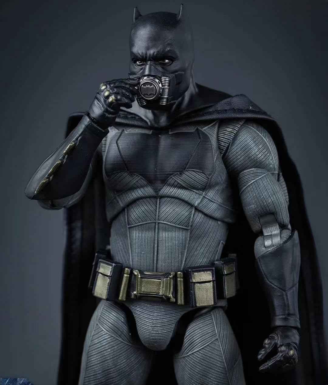 Fondjoy Collectible Figure Full Set: Bat Superhero The Dark Knight Deluxe Edition