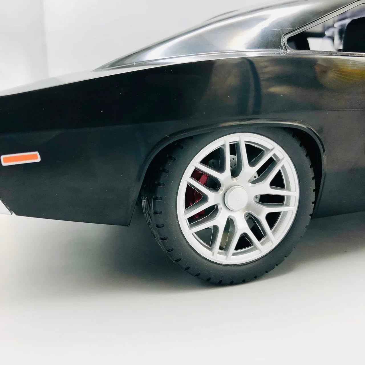 1970 Dodge Muscle Car RC – High-Speed 2.4GHz Remote Control with Lights & Opening Doors – Ultimate Fast & Furious Toy for Boys