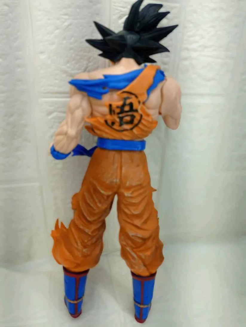 33 cm Half Shirtless Goku Torn Uniform Dragonball Z