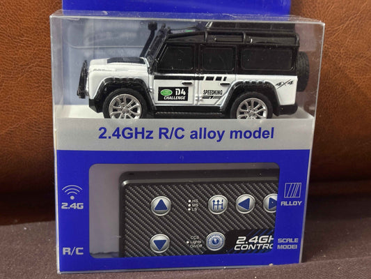 Mini Jeep RC Car-2.4GHz - White