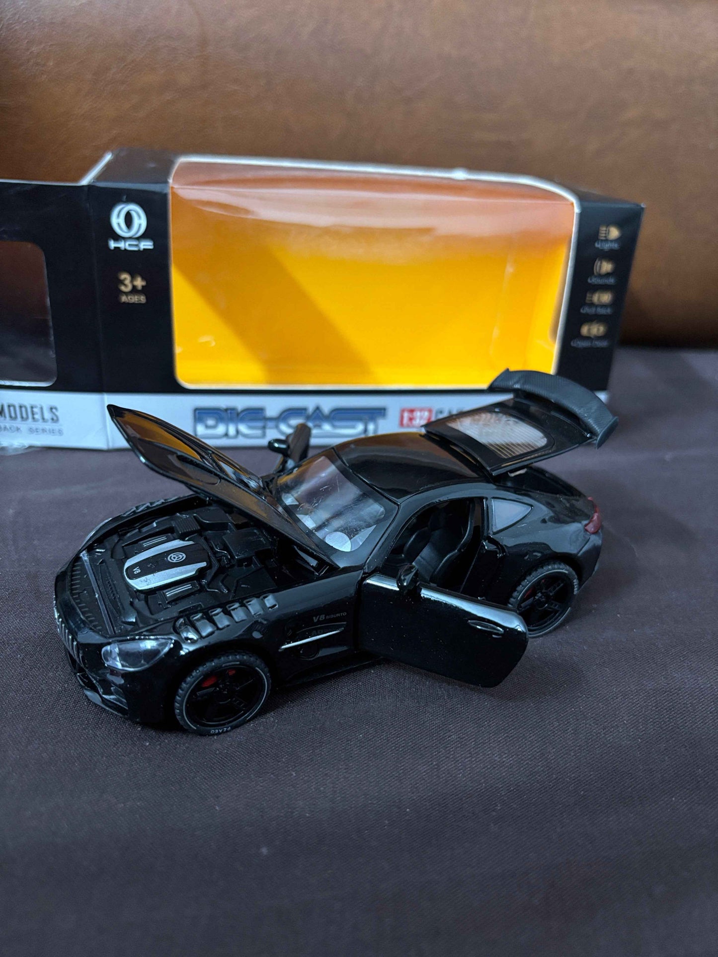 Mercedes-Benz AMG GT Diecast Car – Luxury Sports Model for Collectors & Kids Black Scale 1:32
