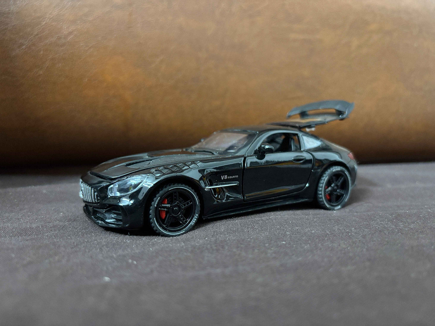 Mercedes-Benz AMG GT Diecast Car – Luxury Sports Model for Collectors & Kids Black Scale 1:32