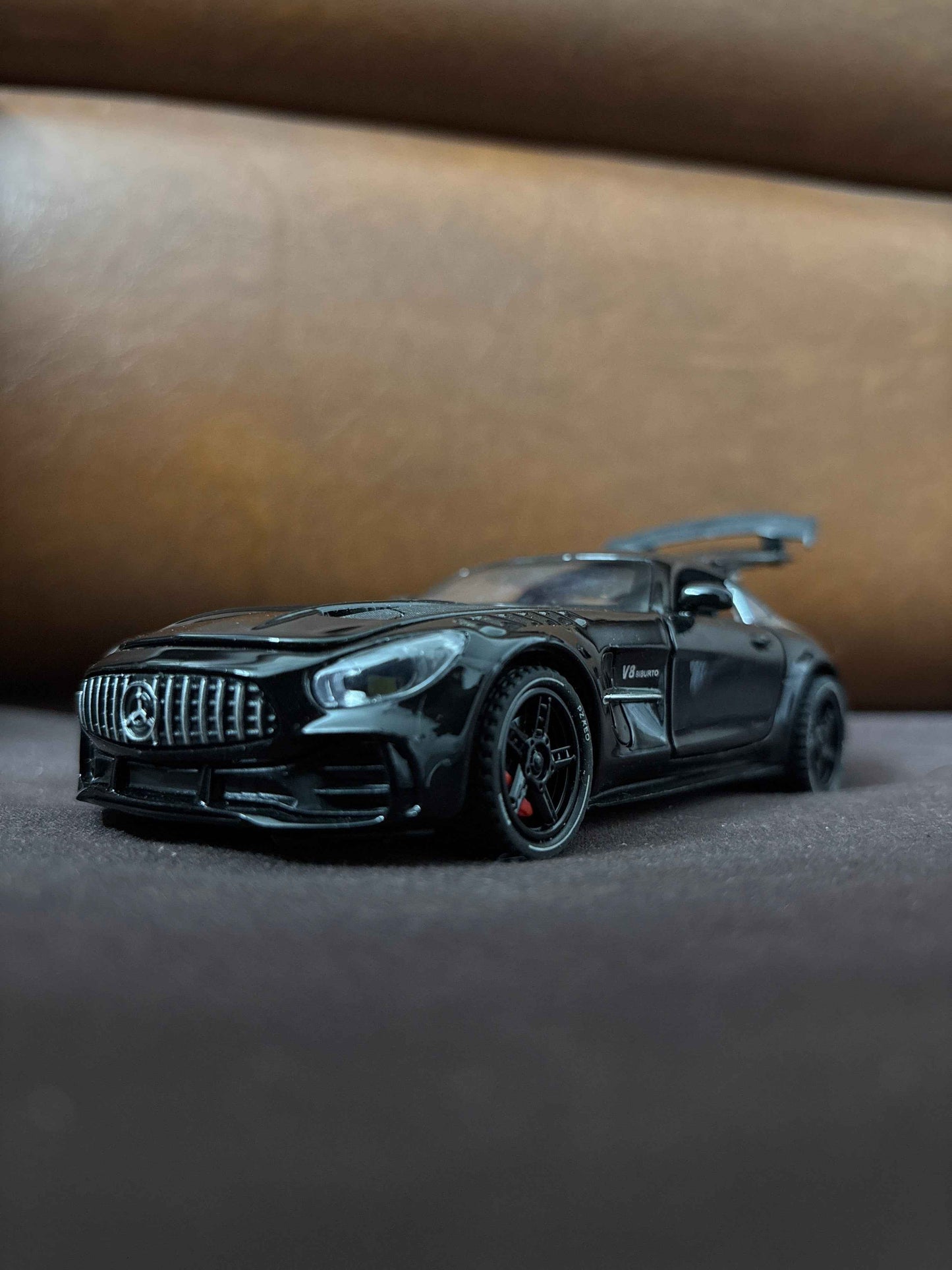 Mercedes-Benz AMG GT Diecast Car – Luxury Sports Model for Collectors & Kids Black Scale 1:32